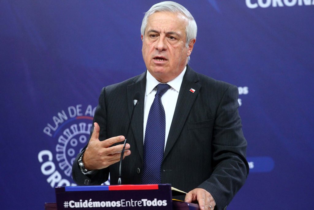 Ministerio de Salud descartó que exista un “quiebre de stock nacional” para la toma de exámenes PCR por coronavirus