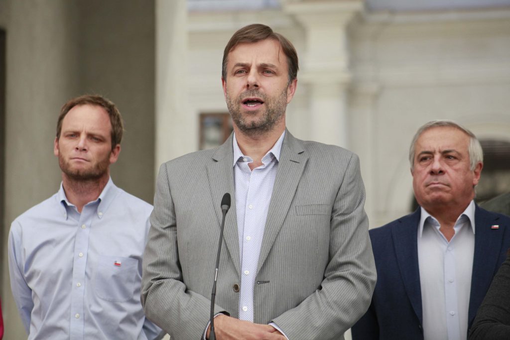 Alcalde de Puente Alto y solicitud de Contraloría por rol de alcaldes en TV: “Poner a todos en el mismo saco me parece muy injusto”