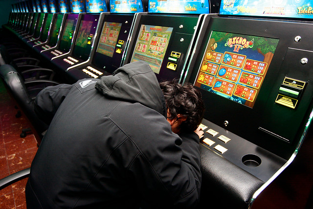 COVID-19: Superintendencia ordena cierre de los casinos en Chile