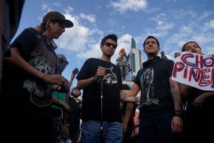 Gustavo Gatica llegó a Plaza Italia a 4 meses de perder la visión por perdigones