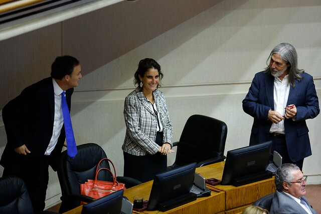 Senado aprobó teletrabajo con al menos 12 horas de desconexión entre jornadas