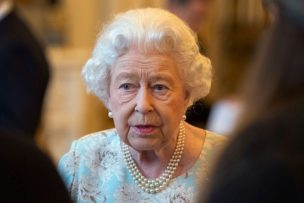 La reina Isabel II, de 93 años, pospone sus compromisos por el coronavirus