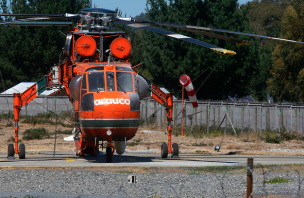 Helicóptero usado para incendios forestales sufre ataque incendiario en Biobío