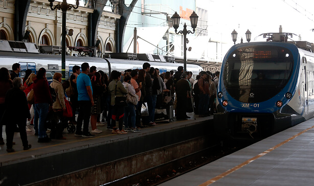 Dan luz verde al tren Santiago-Batuco que transportará 22 millones de pasajeros