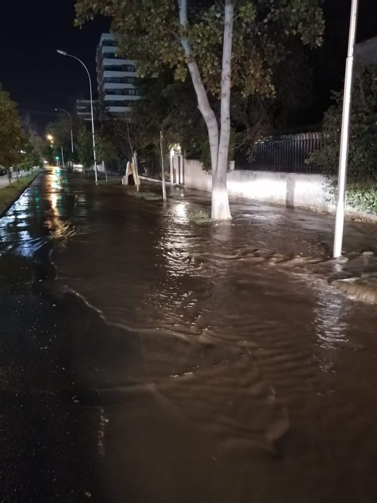 Rotura de cuatro matrices dejó sin agua a 150 hogares de Providencia