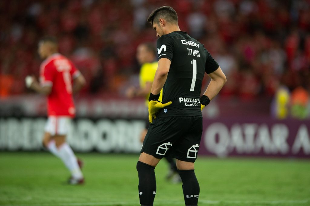 Matías Dituro habló de su error y de la derrota de la UC ante Inter: “El 2-0 nos termina de pegar”