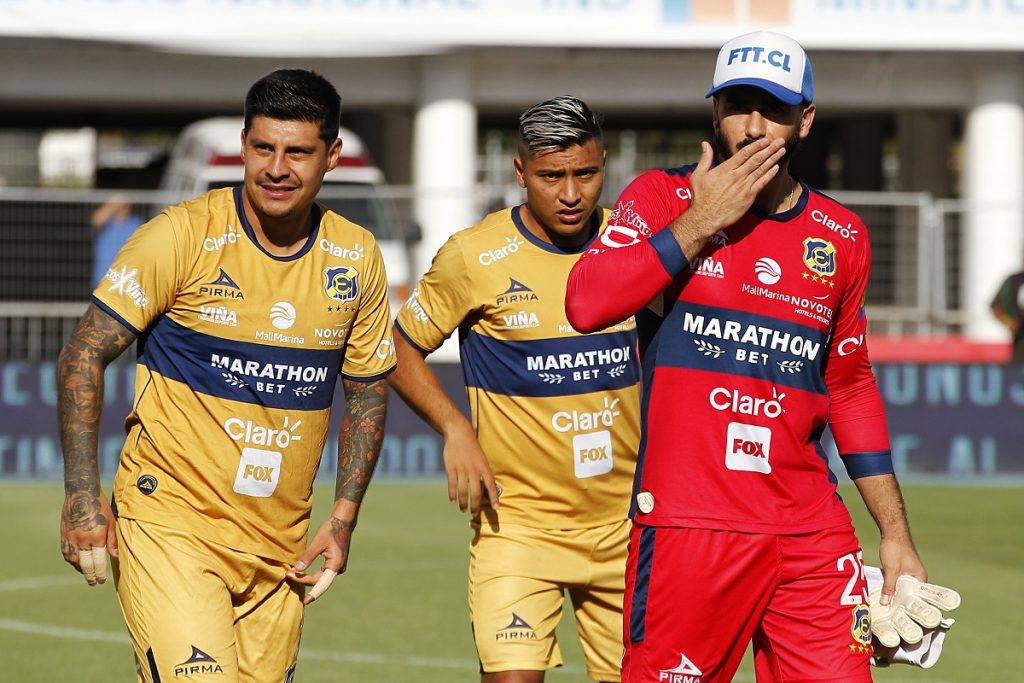 Johnny Herrera le “aguó” la fiesta a la U: los azules empataron con Everton y perdieron la chance de alcanzar a la UC