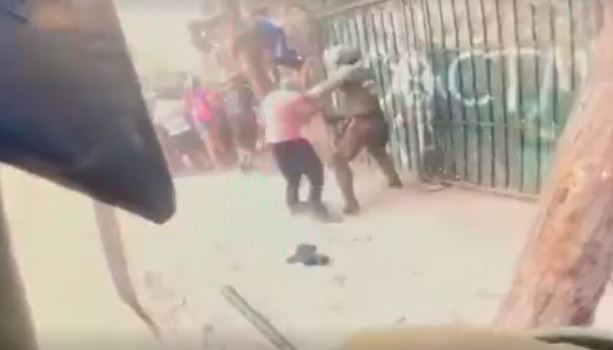 Human Rights Watch: “Imposible que Carabineros recupere legitimidad ciudadana con conductas repugnantes como esta”