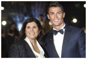 Madre de Cristiano Ronaldo sufrió un accidente cerebrovascular y tuvo que ser llevada al hospital de urgencia