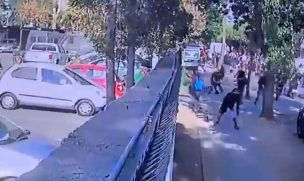 Estudiantes atacan comisaría de Renca: hubo 11 detenidos