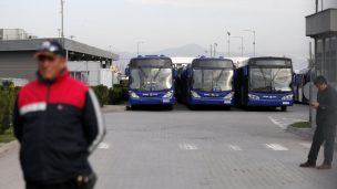 Trabajadores de Subus paralizan servicios de recorrido 200: demandan protección frente al coronavirus