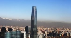 Evelyn Matthei anuncia cierre de Costanera Center a partir de mañana por emergencia sanitaria