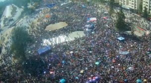 FOTOS | Día de la Mujer: Manifestantes repletan Plaza Italia