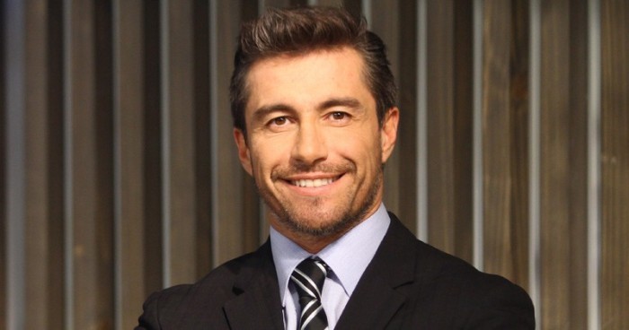 Una vez más: Fernando Solabarrieta vuelve a salir de TVN tras no llegar a acuerdo económico
