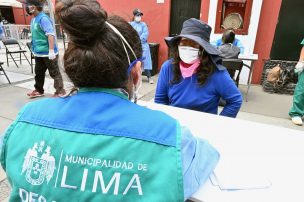 Perú refuerza frontera con Ecuador y fabrica respiradores por coronavirus