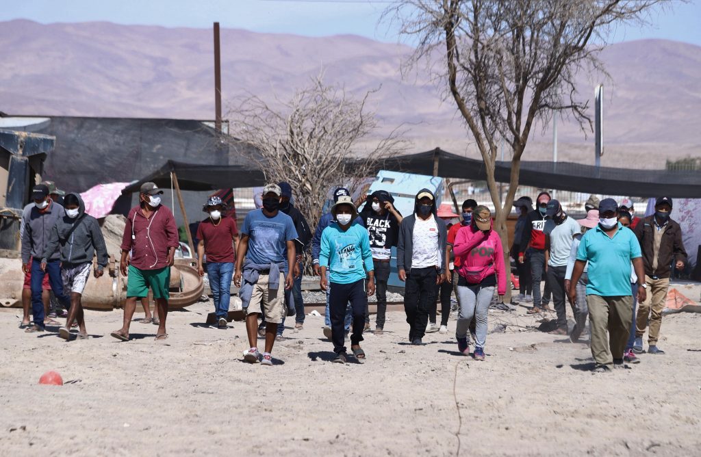 Ministro de Bolivia critica “mala fe” de Chile por traslado de bolivianos en medio de pandemia