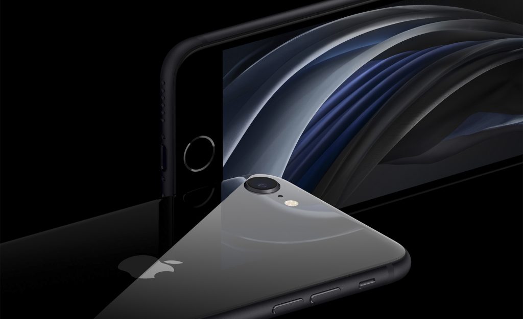 Casi pasó inadvertido: Apple lanzó esta semana un nuevo iPhone más económico