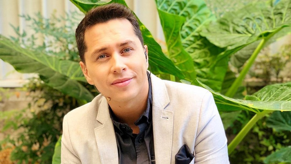 Karol Lucero salió a repartir su libro en medio de la cuarentena: “Todos debemos trabajar”