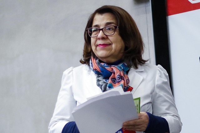 Ministro Mañalich confirma que Rosa Oyarce no se incorporará a trabajar en el Ministerio de Salud