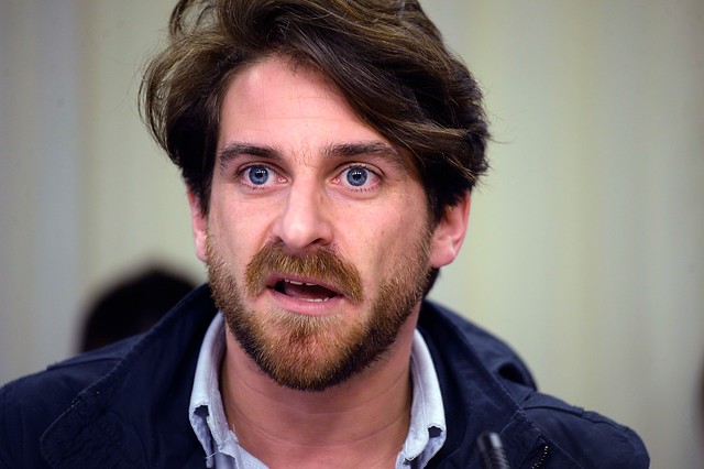 Allamand refuta crítica de Gonzalo Winter a Onofre Jarpa: “Son las impresiones del diputado del 1% que no tienen idea de cómo se dieron las cosas”