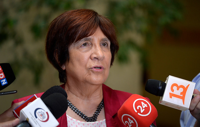 Carmen Hertz denuncia a miembros del TC por presunta “prevaricación” y “cohecho”