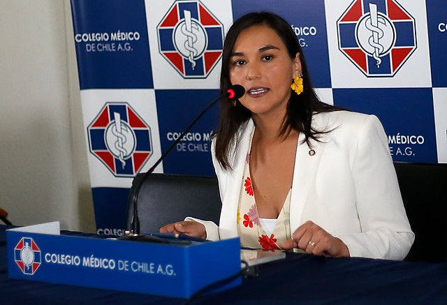Izkia Siches y la entrega de información del Minsal: “Está esta tensión de que si no nos ponemos un poco ‘pesados’, a veces la información no es liberada”