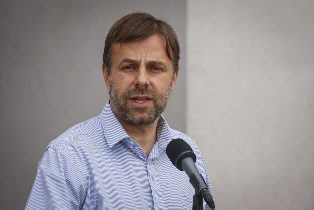Germán Codina: “El Hospital Sótero del Río está con sus camas críticas al 100% de uso”