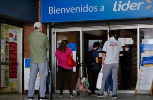 Supermercados Líder tomará temperatura a todos sus clientes: personas con fiebre no podrán ingresar a los locales