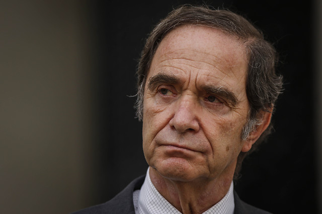 Ministro Larraín a la espera del TC por indultos: “De avanzar, 90 violadores y abusadores infantiles y 26 homicidas saldrían con arresto domiciliario”