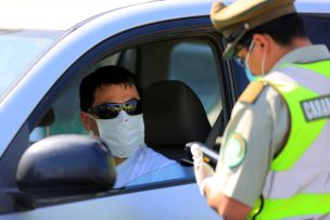 Seremi de Medio Ambiente explica restricción vehicular que comienza en Santiago: Excepciones para personal de salud