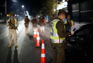 Carabineros reportó de 365 personas que no respetaron toque de queda en la última jornada