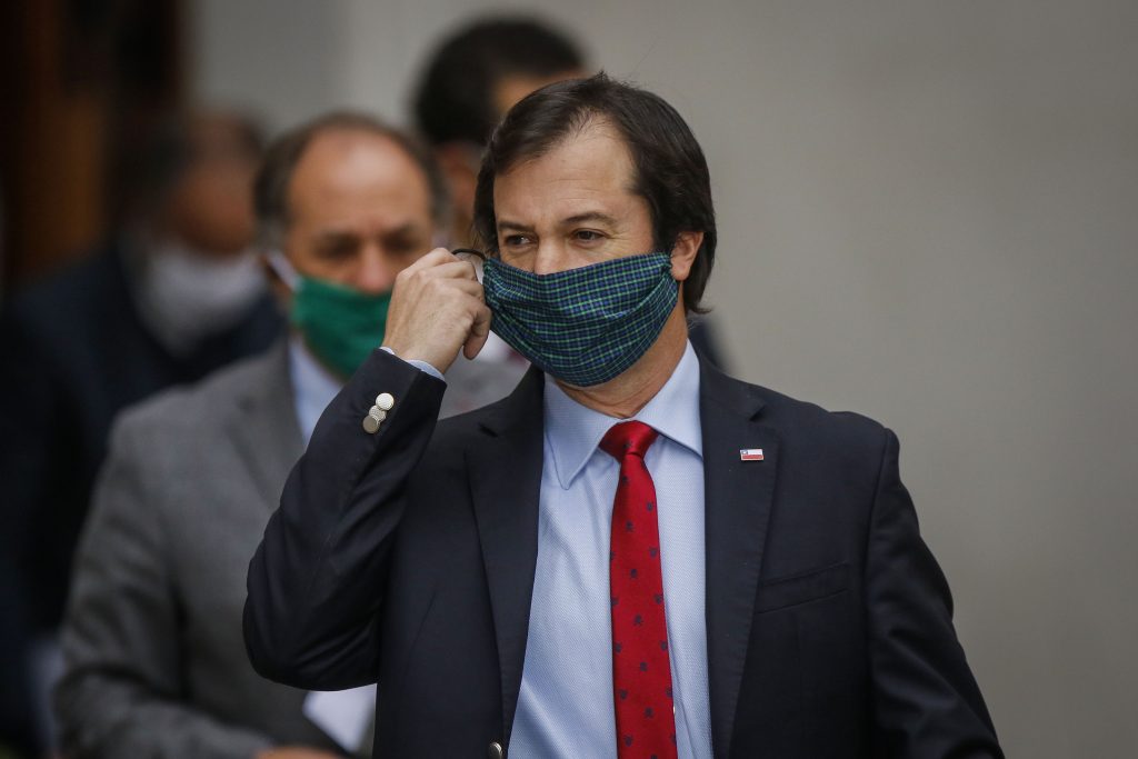 Ministro de Economía anunció la reapertura de 160 malls “en las próximas semanas”