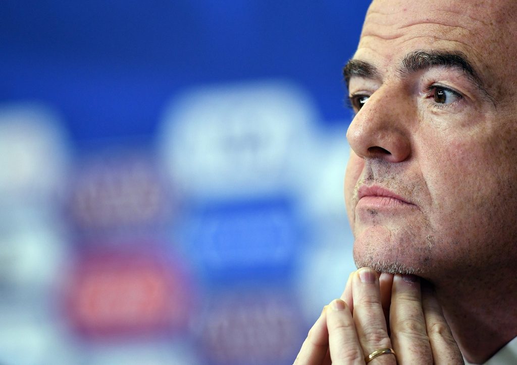 Presidente de la FIFA: “Ningún partido de fútbol vale más que una vida”