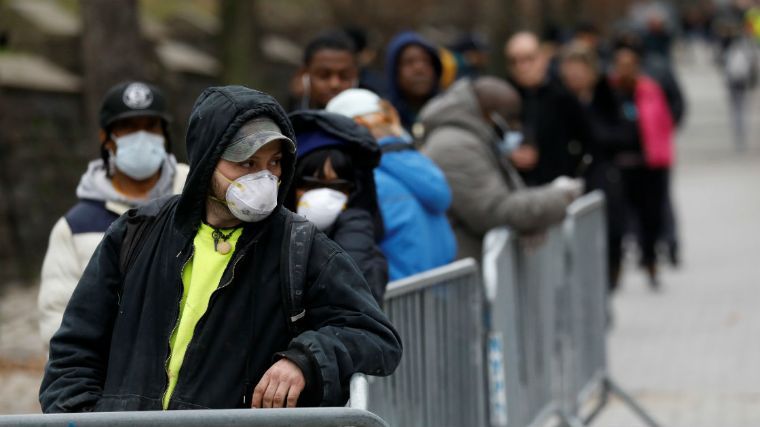 Región Metropolitana registra aumento de un 47% de los casos activos de coronavirus en tres días