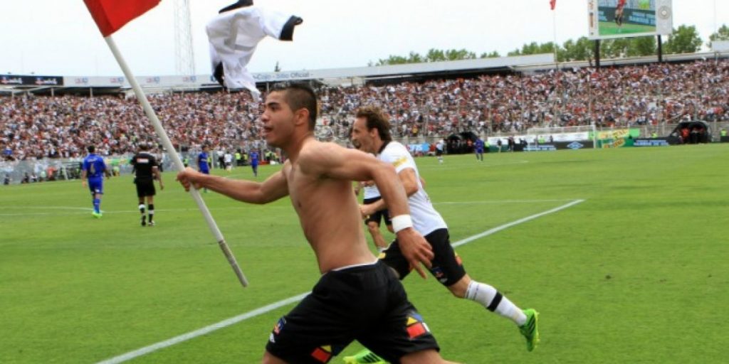 Felipe Flores reveló conversación con exjugadores de la U y le explicaron por qué los azules no ganan en el Monumental