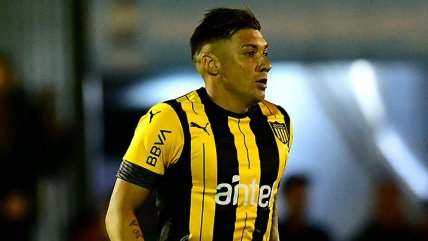 Christian Bravo deja Peñarol y vuelve a jugar al fútbol chileno