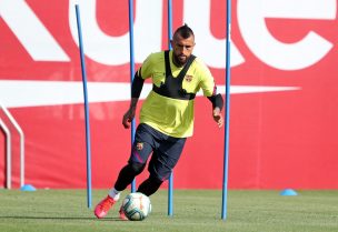 Arturo Vidal aparece entre los mejores suplentes de la liga española