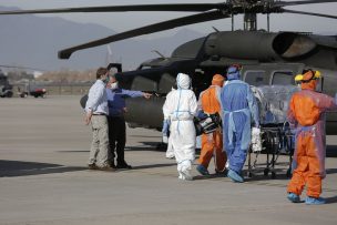 Covid-19: Dos pacientes fueron trasladados en helicópteros FACH a Talca