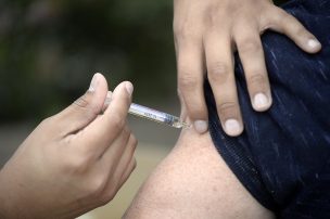 Vacunación contra la influenza alcanza cobertura del 90% para grupos de riesgo