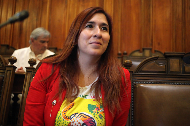 Diputada Catalina Pérez (RD) critica monto de Ingreso Familiar de Emergencia: “Hoy es el momento para gastar la plata”