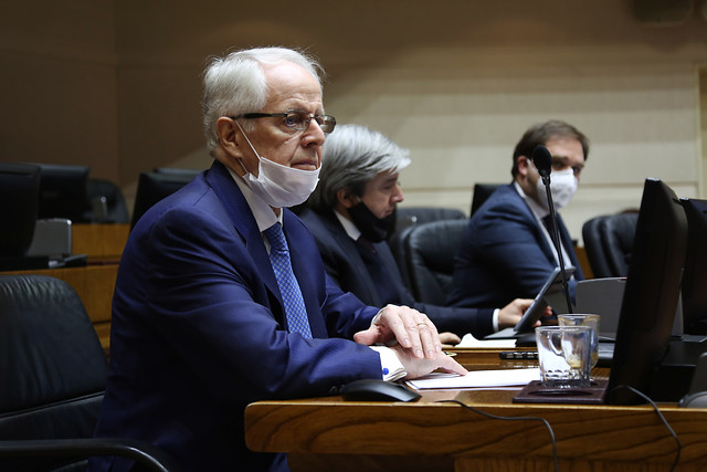 Presidente del Consejo Fiscal: “Hoy día estamos un más poco débil, porque tuvimos que enfrentar una crisis previa, la social”