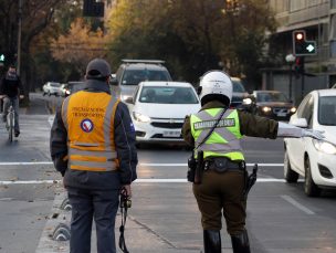 Ministerio de Transportes reitera vigencia de restricción vehicular en Santiago