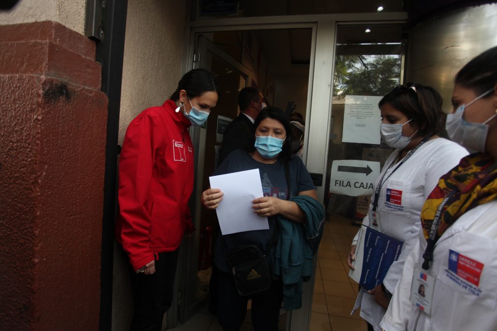 Seremi de Salud realizó balance de fiscalizaciones por COVID-19 en Región Metropolitana