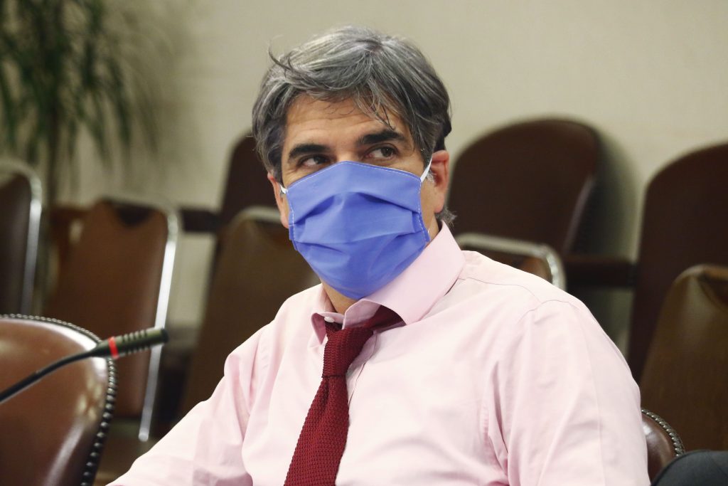 Gonzalo Fuenzalida (RN) y rechazo a la retroactividad en la reelección: “No va a tener los votos porque afecta a muchos parlamentarios”