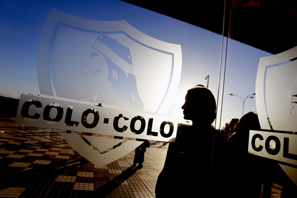 Colo Colo confirma resultado positivo de coronavirus de trabajador del club