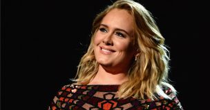 Adele generó impacto en las redes sociales con su figura en su cumpleaños número 32