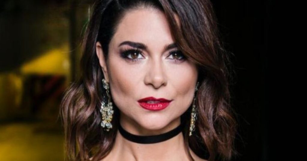 Antonella Ríos replicó a usuarios que la critican por subir videos en TikTok: “¿Por qué dicen que está lleno de viejos?”