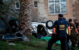 Viña del Mar: Mujer fallece luego de que su vehículo volcara en el sector de Chorillos