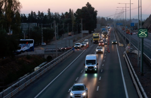 24 mil vehículos han salido de la capital en víspera de la cuarentena total