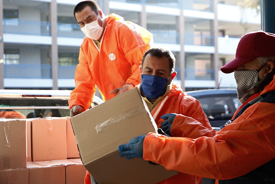Diputado Celis pidió testeo masivo a funcionarios que distribuyen cajas de alimentos